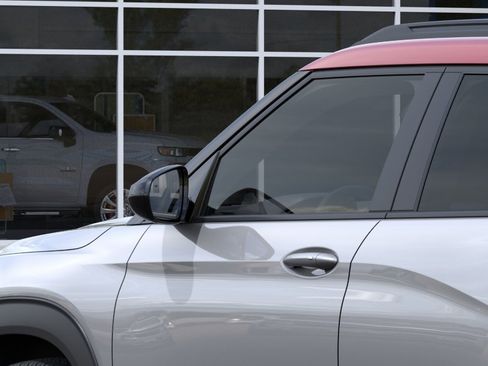 New 2026 Chevrolet TrailBlazer RS FWD image 12