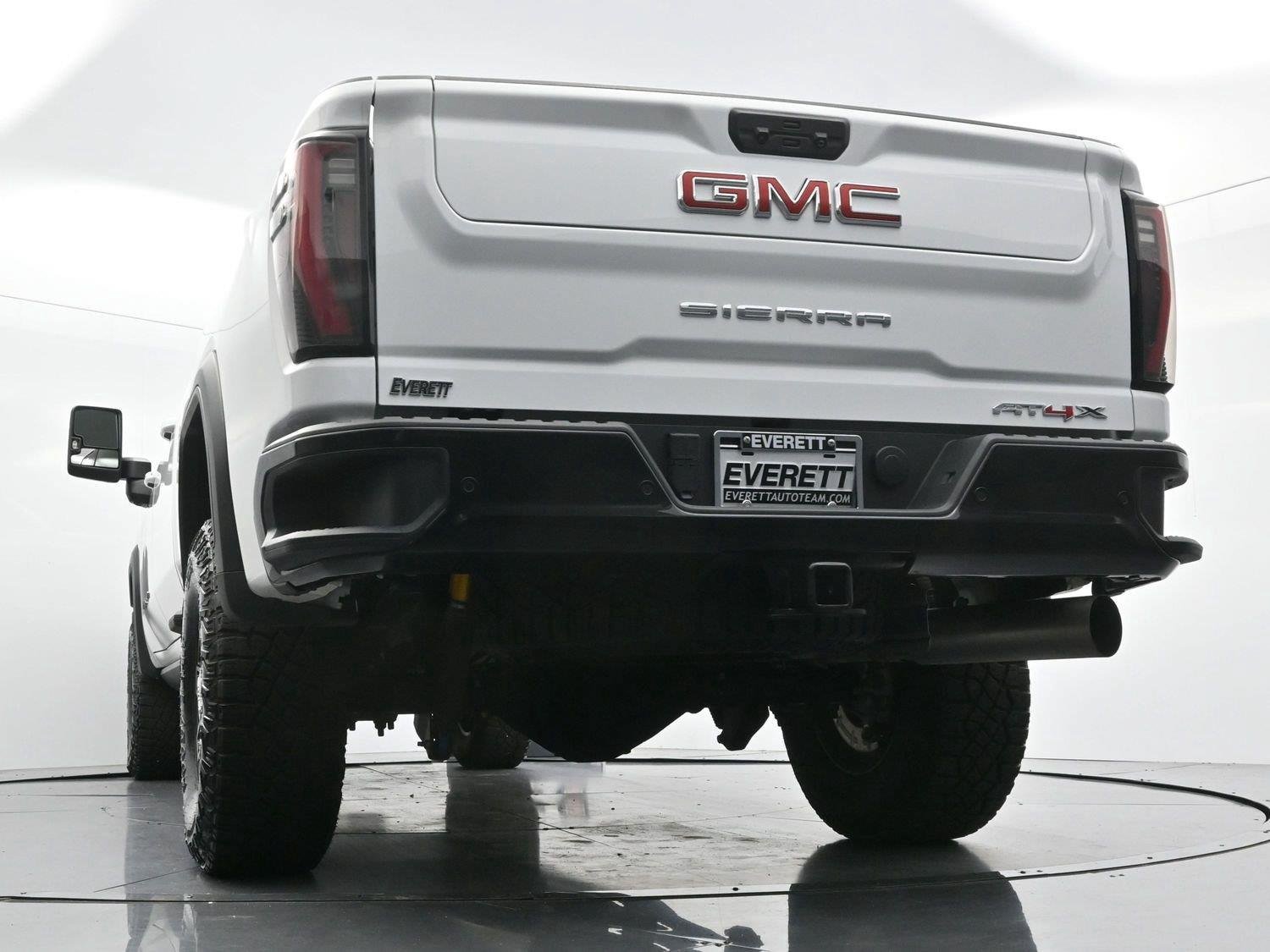 Used 2024 GMC Sierra 2500 AT4X AWD/4WD image 52