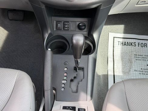 Used 2010 Toyota RAV4 Limited w/ Limited Extra Value Pkg FWD image 15