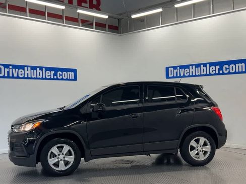 Used 2020 Chevrolet Trax LS FWD image 7