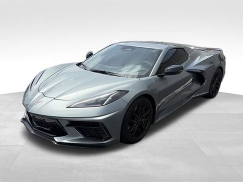 Used 2024 Chevrolet Corvette Stingray Premium Conv w/ Z51 Performance Package RWD image 7