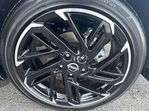 Certified 2026 Nissan Sentra SR w/ SR Premium Package image 9