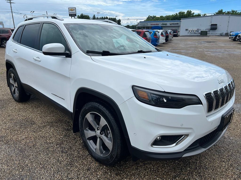 Used 2020 Jeep Cherokee Limited w/ Technology Group AWD/4WD image 9