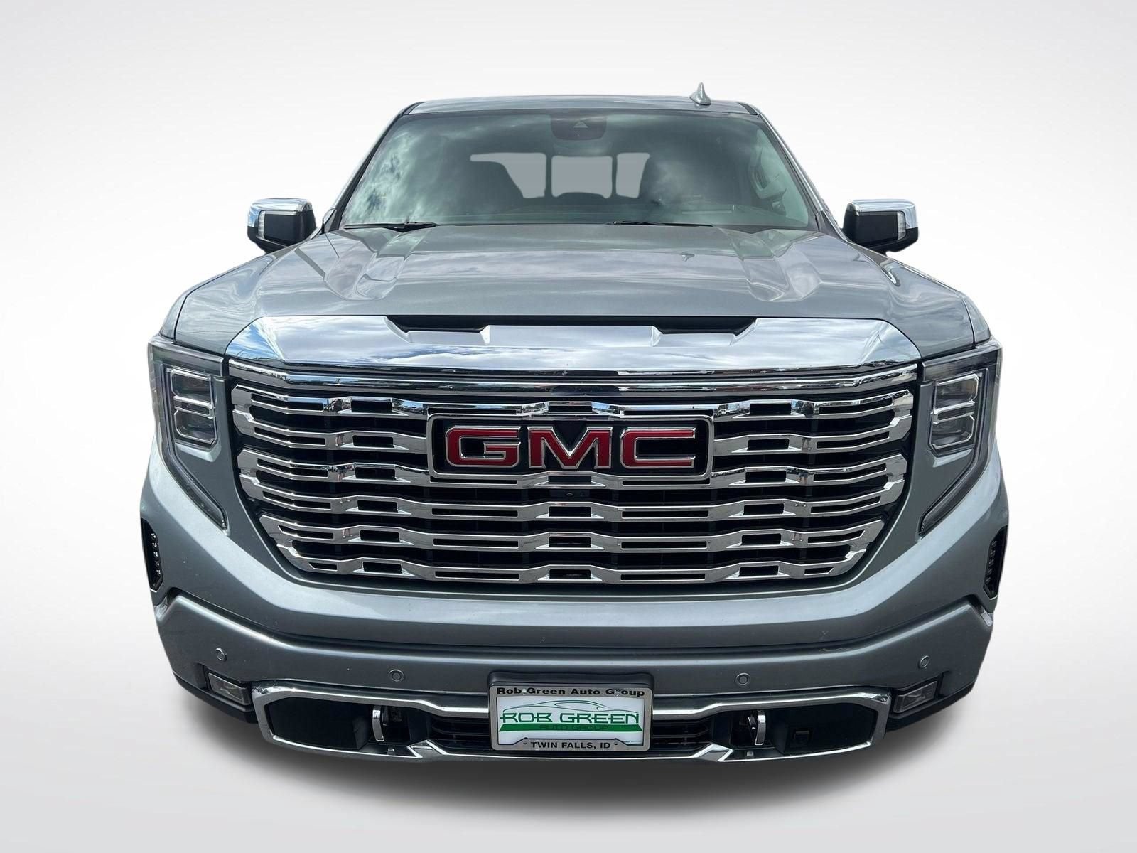 Used 2025 GMC Sierra 1500 Denali w/ Denali Reserve Package AWD/4WD image 12