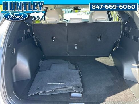 Used 2022 Hyundai Tucson SEL w/ Convenience + Premium Package FWD image 12