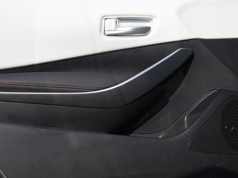 Used 2024 Toyota Corolla SE FWD image 22