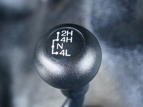 Used 2016 Ford F250 XL w/ Power Equipment Group AWD/4WD image 34