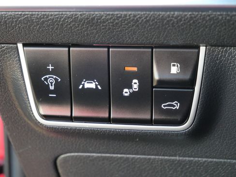 Used 2018 Kia Stinger GT2 image 21