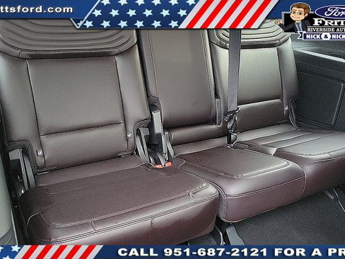 Certified 2025 Ford Expedition Platinum w/ Platinum Ultimate Package image 18