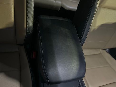 Used 2021 Volkswagen Atlas Cross Sport SE w/ Panoramic Sunroof Package image 35