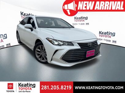 Used 2022 Toyota Avalon XLE