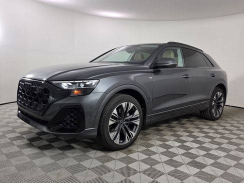 Certified 2025 Audi Q8 Premium Plus w/ Premium Plus Package AWD/4WD image 3