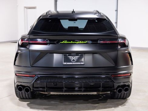 Used 2022 Lamborghini Urus AWD/4WD image 8