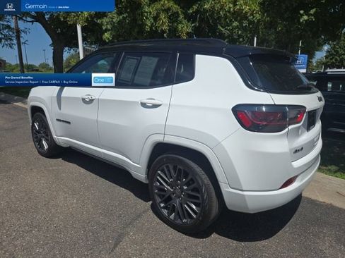 Used 2022 Jeep Compass High Altitude AWD/4WD image 5