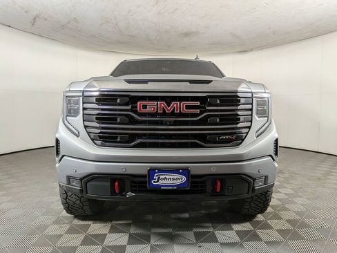 Used 2024 GMC Sierra 1500 AT4 w/ Technology Package AWD/4WD image 2