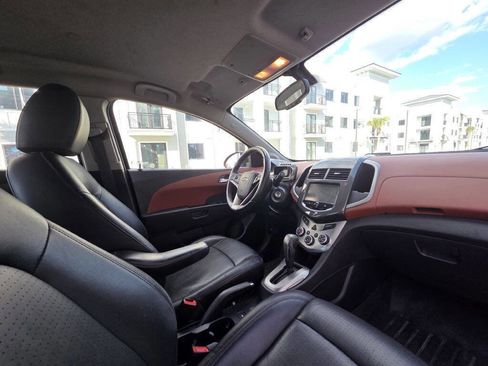 Used 2015 Chevrolet Sonic LTZ image 32