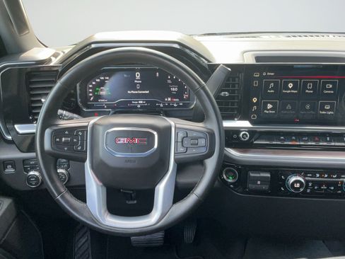 Certified 2025 GMC Sierra 1500 SLT AWD/4WD image 13