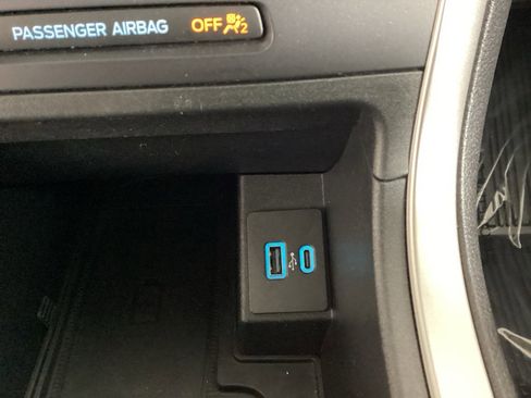 Used 2024 Ford Edge SEL w/ Convenience Package image 27