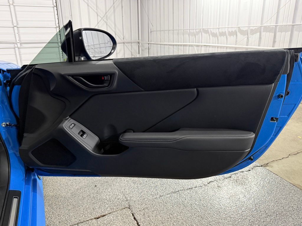Used 2024 Toyota GR86 Premium RWD image 24