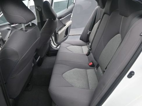Used 2022 Toyota Camry LE FWD image 14