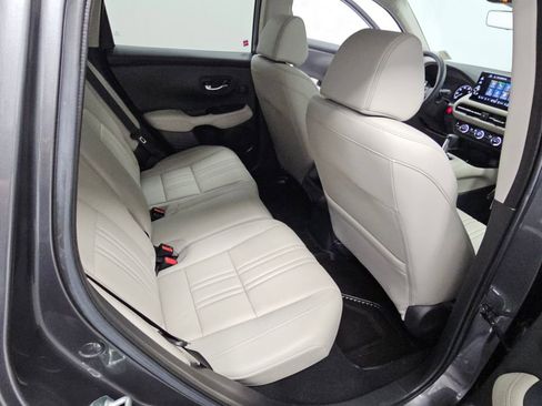 Used 2024 Honda HR-V EX-L image 32