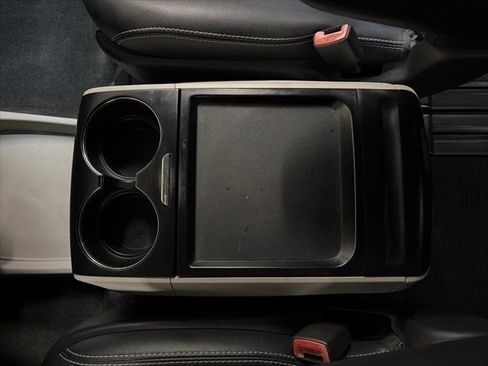 Used 2011 Toyota Sienna SE image 27