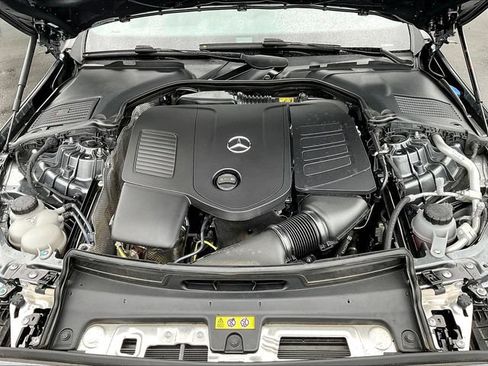 Used 2026 Mercedes-Benz C 300 4MATIC Sedan image 31