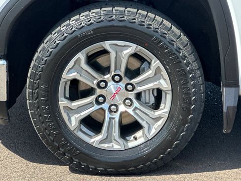 Used 2021 GMC Sierra 1500 SLE w/ X31 Off-Road Package AWD/4WD image 24