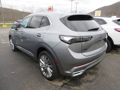 New 2026 Buick Envision Avenir image 4