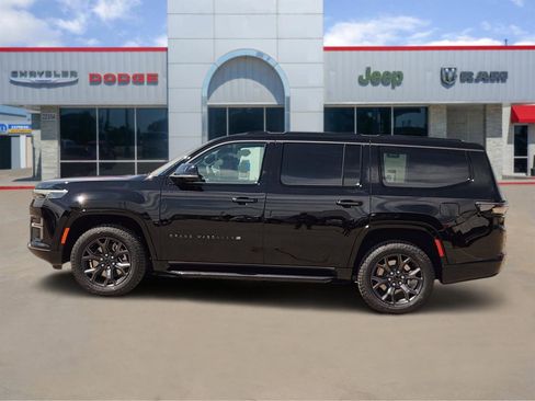 New 2026 Jeep Grand Wagoneer 4WD image 3