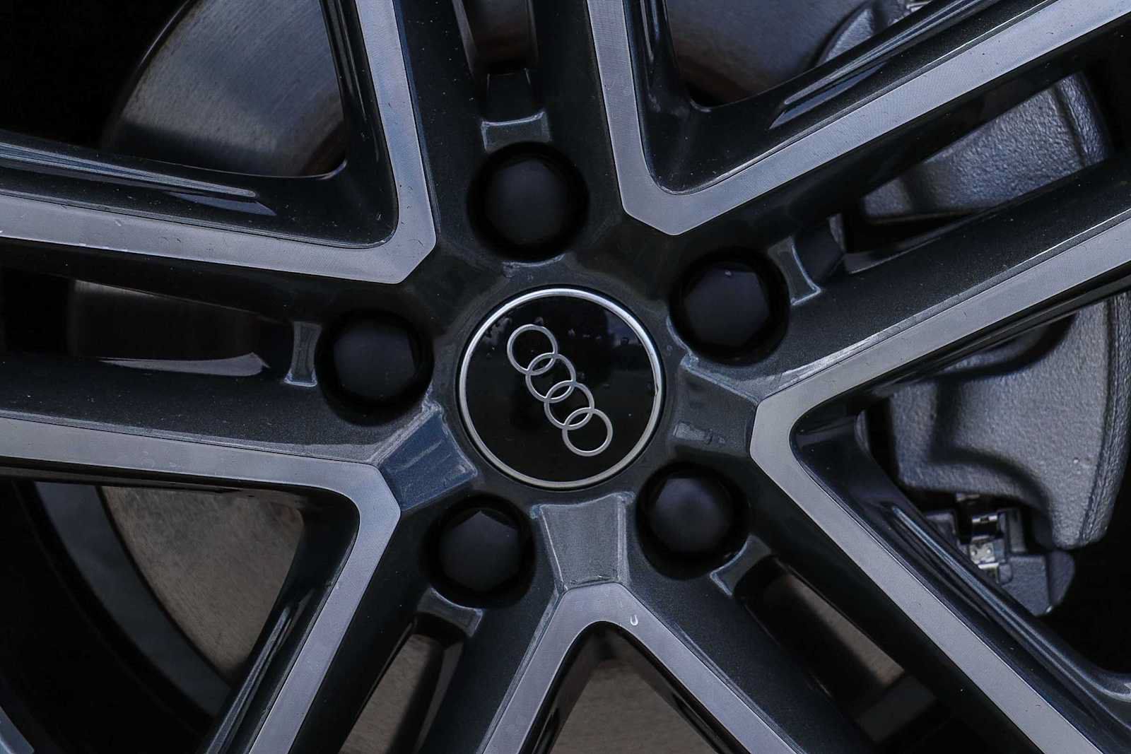 New 2026 Audi Q5 Premium AWD/4WD image 15