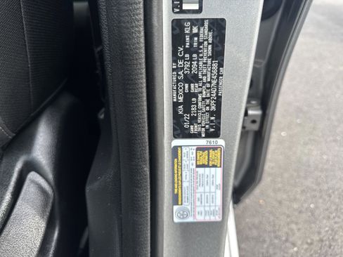 Used 2022 Kia Forte LXS image 33