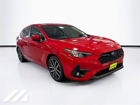 Used 2025 Subaru Impreza 2.0i Sport image 3