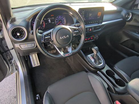 Used 2023 Kia Forte GT-Line image 17