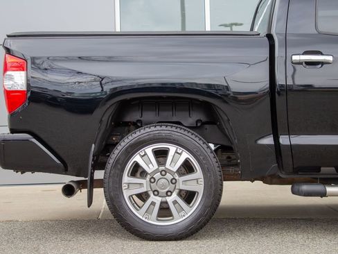 Used 2017 Toyota Tundra Platinum image 6
