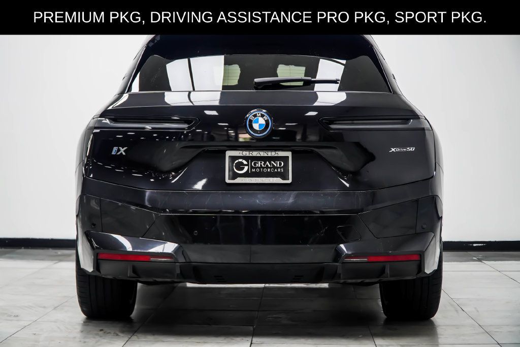 Used 2024 BMW iX xDrive50 w/ Premium Package AWD/4WD image 14