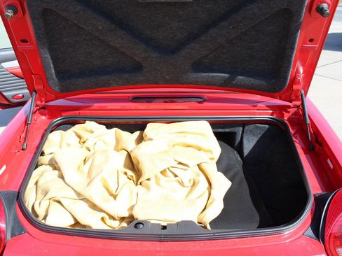 Used 2002 Ford Thunderbird RWD image 23