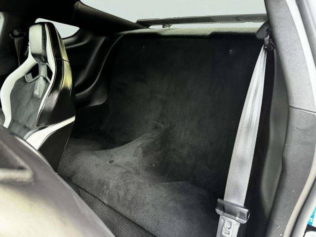Used 2021 Ford Mustang Shelby GT500 w/ Carbon Fiber Track Pack RWD image 26