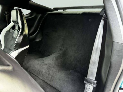 Used 2021 Ford Mustang Shelby GT500 w/ Carbon Fiber Track Pack RWD image 26