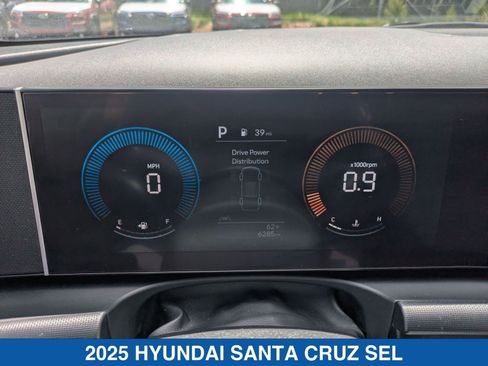 Used 2025 Hyundai Santa Cruz SEL AWD/4WD image 19