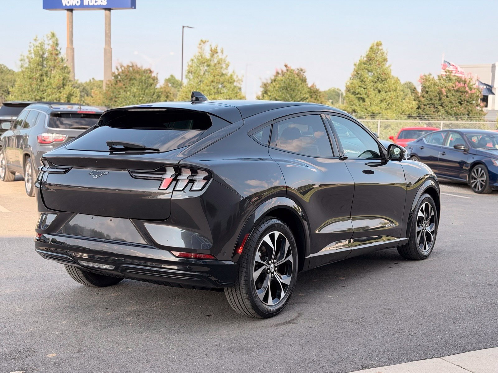 Used 2021 Ford Mustang Mach-E Premium AWD/4WD image 13