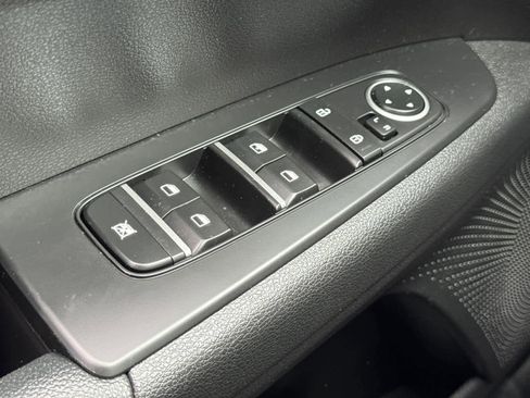 Used 2024 Kia Forte LXS image 24