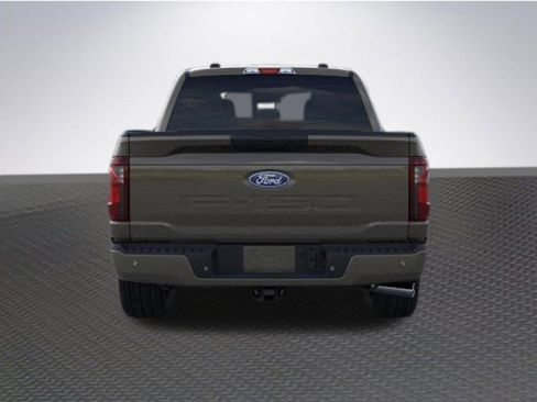 New 2026 Ford F150 XLT w/ Equipment Group 301A Standard image 5