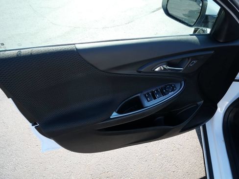 Used 2023 Chevrolet Malibu LS w/ Driver Confidence Package FWD image 16