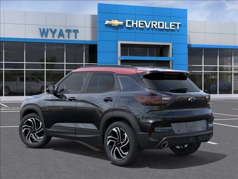 New 2026 Chevrolet TrailBlazer RS w/ Convenience Package AWD/4WD image 3