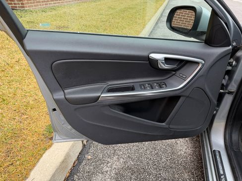 Used 2012 Volvo S60 T6 image 29