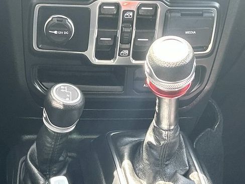 Used 2022 Jeep Wrangler Unlimited Sport AWD/4WD image 20