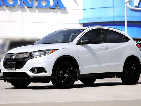 Used 2021 Honda HR-V Sport image 1