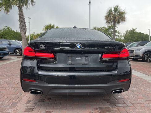 Used 2021 BMW 530i w/ M Sport Package RWD image 12