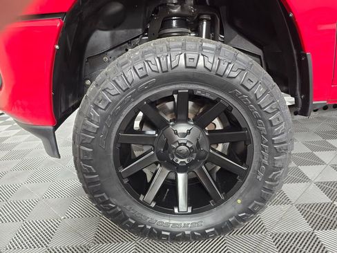 Used 2022 RAM 2500 Big Horn w/ Night Edition image 11